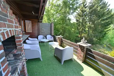 Image de Chalet dans les Ardennes avec bain Ă remous