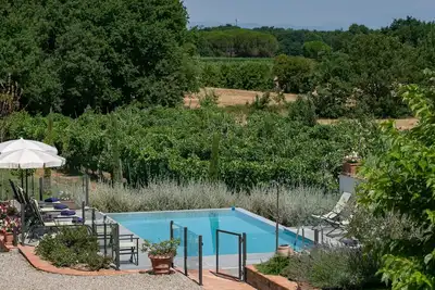 Image de Maison de vacances à Cortona avec Jacuzzi