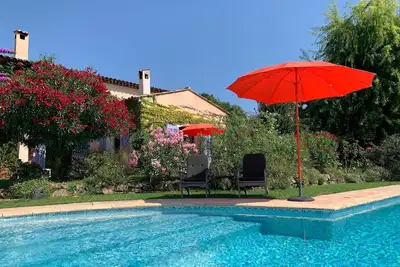 Image de Belle villa près de Valbonne avec jardin