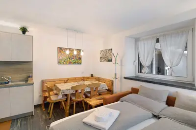 Image de Appartement \"Dragorosa\" avec vue sur les montagnes, terrasse partagée & Wi-Fi