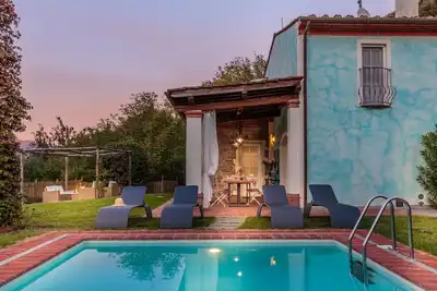 Image de Rondini, Farmhouse with pool
