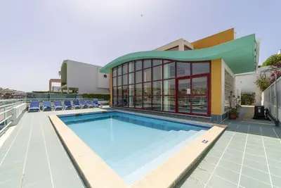 Image de Villa Marina, propriété en première ligne de la marina avec 4 chambres