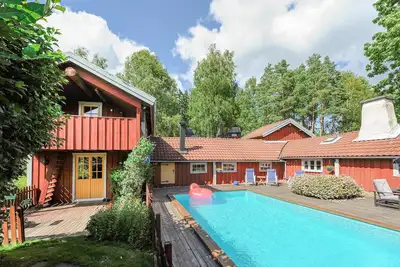 Image de Maison confortable de 3 chambres à.