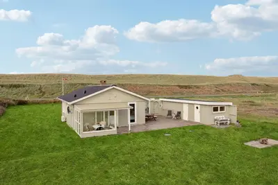 Image de Belle maison Ă Ulfborg avec WiFi