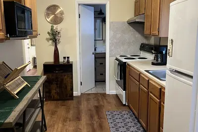 Image de Historic Townsend Park bungalow minutes from Black Canyon National Park