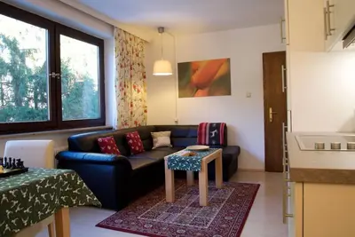 Image de Ruhiges Appartement mit 1 Schlafzimmer und Balkon - Patricia, Haus