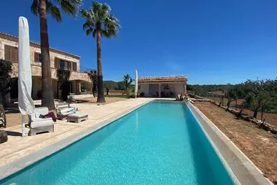 Tres Belle Villa Recente Avec Piscine Privee A Santanyi