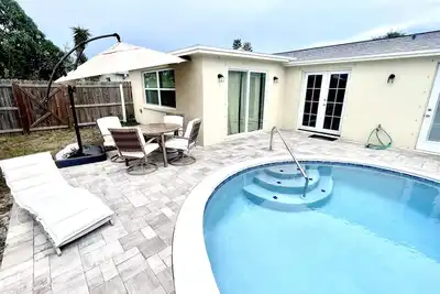 Image de Private House with Heated Pool, Close to Attractions!