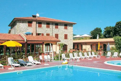 Image de Bel appartement Ă Pomaia (Pi)