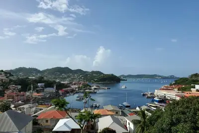Image de Amazing view of St. Georges inner harbour