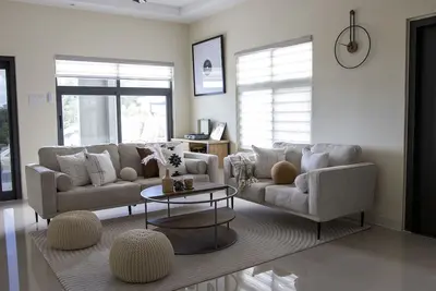 Image de Modern 3-bdr Villa with Mountain Views & Shared Community Pool - 5 Mins to Town