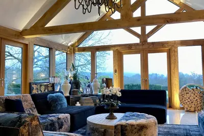 Image de Family retreat with helicopter landing pad