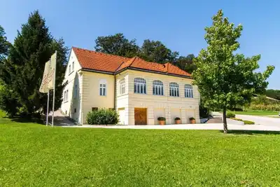 Image de Prepustite se udobju Vile Istenič