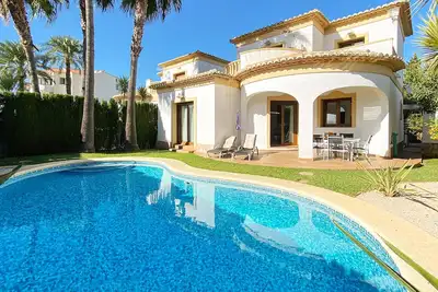 Image de Quiet and cozy villa near the beach