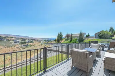 Image de Luxury Home with Epic Views - Game Rooms, Gym, Near Leavenworth &\nLake Chelan