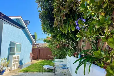 Image de Modern Boho Chic Getaway to the Goodland