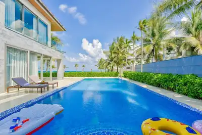 Image de The Nicest Oceanfront Vacation Villa