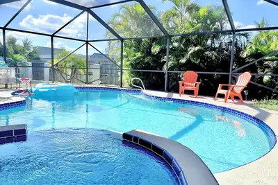 Image de 🏝️10 Mins To Beach # Heated Pool/Spa # Sleep For 12@ Kids Friendly