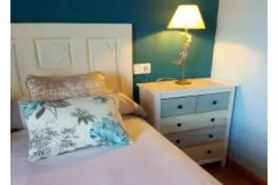 Image de La Matilla, first floor cottage with large garden, ideal for families and friends.