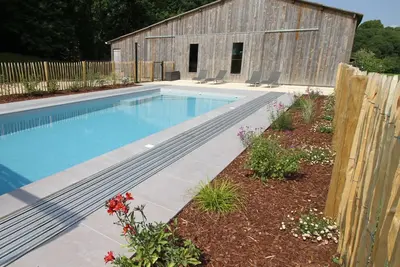 Image de Gîte Coëtquen- Domaine du Bois Riou- piscine- Dinan-Dinard-Saint Malo