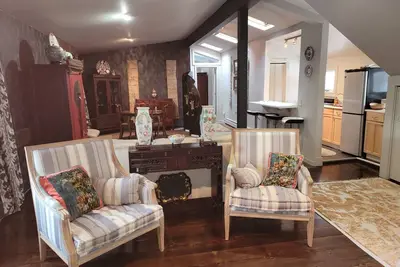 Image de Bucolic Vermont 1 Bedroom Furnished Apartment With River View