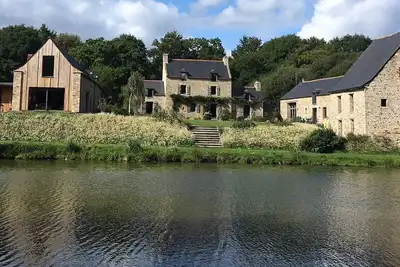 Image de Gîte La Hunaudaye - Domaine du Bois Riou - piscine- Dinan-Dinard-Saint Malo