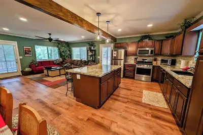 Image de Cozy Cabin in the Woods perfect for families!