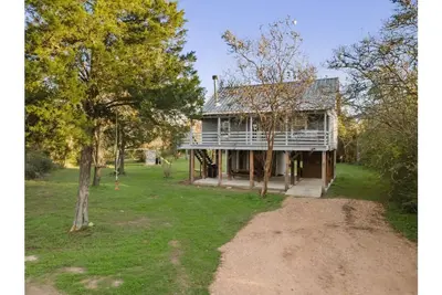 Image de Tucked Away Cabin