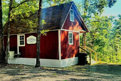 Image de Ozark Mountain Views! Pet-friendly Cabin w/Jacuzzi Tub on 5 Acres