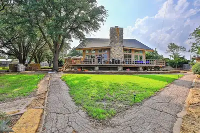 Image de Shady Oaks Lake Coleman Retreat