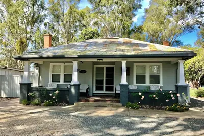 Image de Swanpool country stay, close to the Victorian high country.