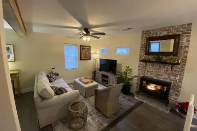 Image de Fox Ridge Cottage! Pets welcome!