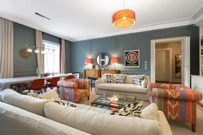 Image de Noble Luxurious Palais - Walking distance to City Center