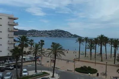 Image de Charmant appartement 1 chambre avec piscine & jardin à Roses Santa-Margarita