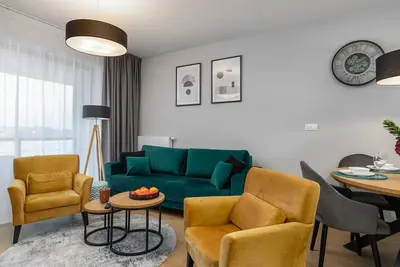 Image de Marynarska 10d | Apartment with Parking | Clima