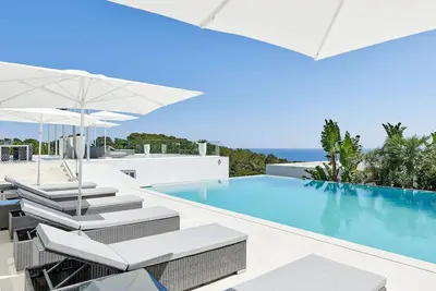 Image de My Rental Homes - Villa Splendente  with sea view and private pool