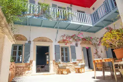 Image de Idyllic town villa in Sitia with sea views, 4-minute walk to the beach