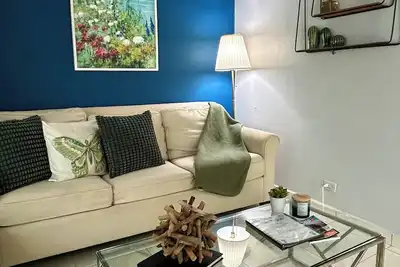 Image de Everything you need in one place. 5 min from Bad Bunny concert