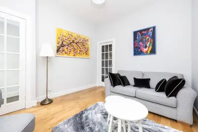 Image de Cosy town centre cottage