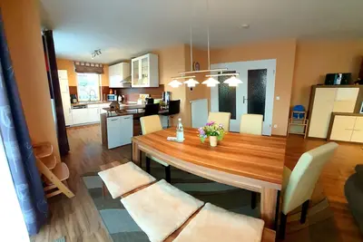 Image de Relaxation in Groß Schwansee with Baltic Sea view, sauna + Wlan - ground floor apartment