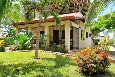 Image de Charming 2bdr beach house