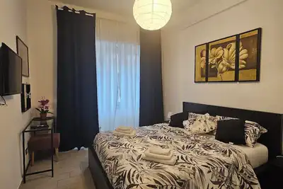 Image de Cozy apartment very close to metro and bus to visit Rome