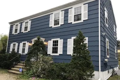 Image de Cozy summer house 4 bed & 2 baths - Weekly rental
