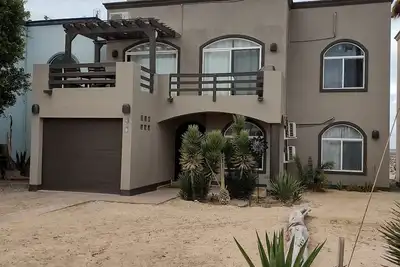 Image de *3 Bedroom/2 King Suites/3. 5 Bathroom - Rooftop with Beautiful Ocean Views