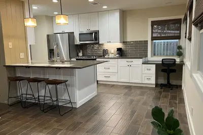 Image de Cozy Boerne home just blocks from the Old No 9 trails and Main Plaza. <br>