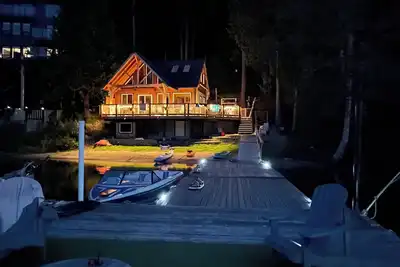 Image de Cozy Lakefront Cottage