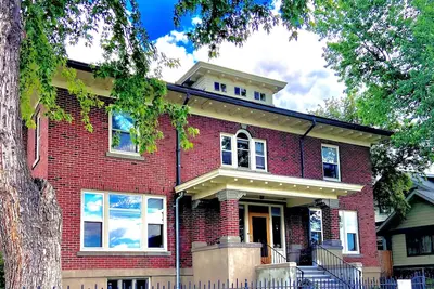 Image de Classic uptown mansion