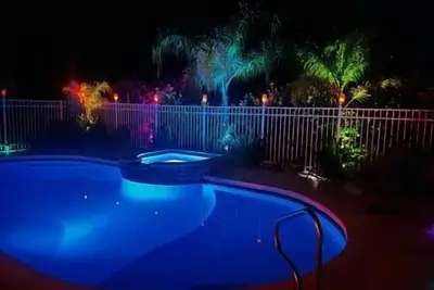 Image de Paradise Palms Heated Pool/HotTub/TikiBar 4 Br's
