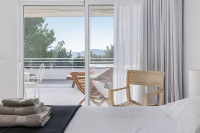 Image de My Rental Homes - Villa Relaja with private pool and lounge area with sea view