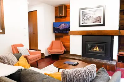 Image de Snowater Condo - with amenities, trails and river access